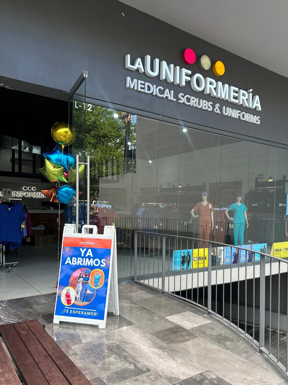 Sucursal de Uniformes Médicos, La Uniformería Guadalajara Zapopan. Ubicación